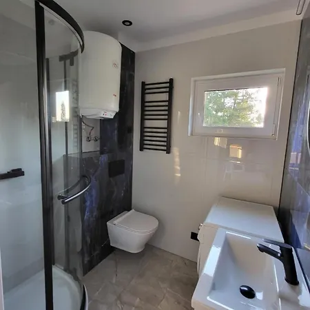 Nyaraló Przy Jeziorze - Na Kaszubach Z Balia *